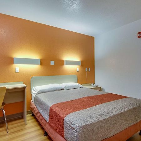 Avera Suites Muskogee Exterior photo